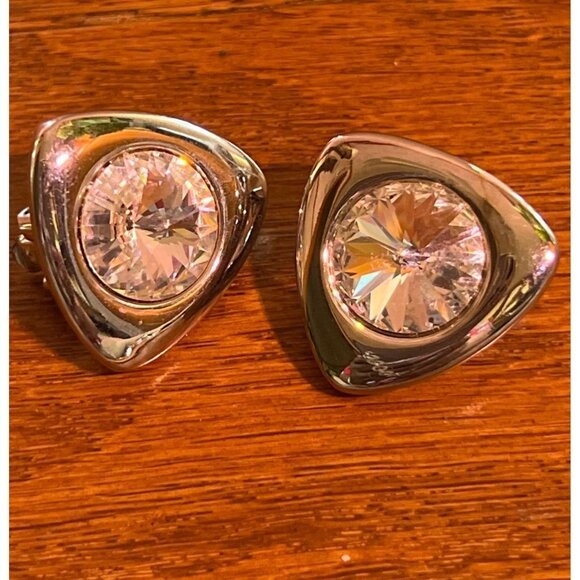 Vintage Modern Triangle Silver Clip-On Earrings - Picture 2 of 6